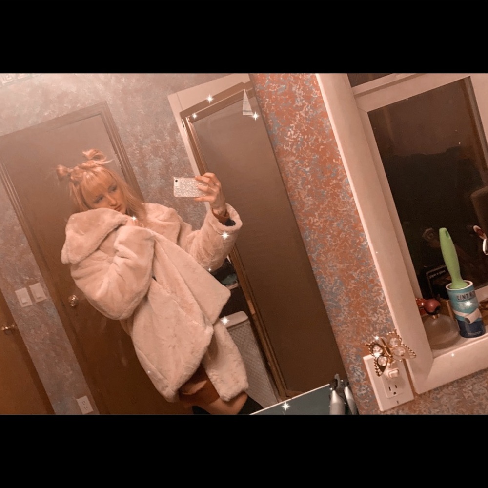 Meet your Posher, Kenzi💕